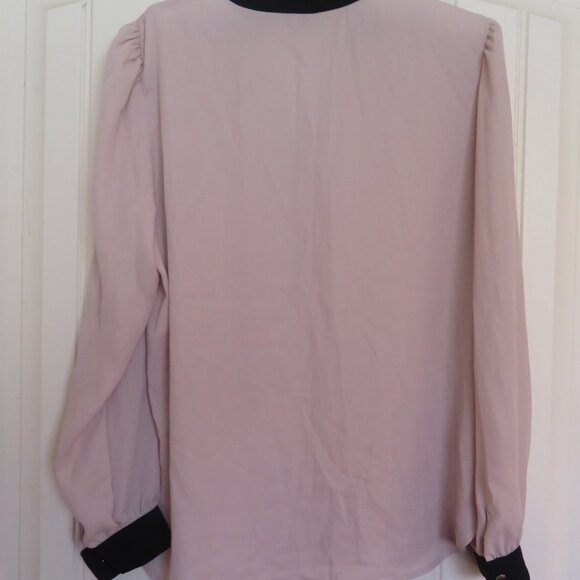 Anne KLEIN Cream with Black Trim Sheer Blouse Medium (K451) - Picture 2 of 4